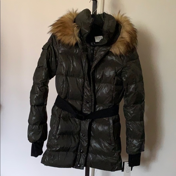 S13 Dark hooded  Green Puffer Jacket - Picture 5 of 8